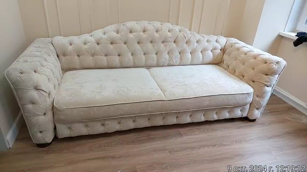 Обивка дивана. Кириллов