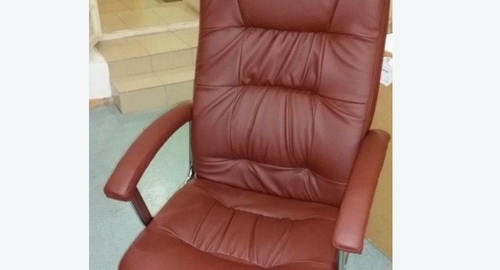 Обтяжка офисного кресла. Кириллов